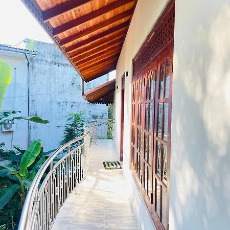 Dhinuka Villa Weligama Exterior photo