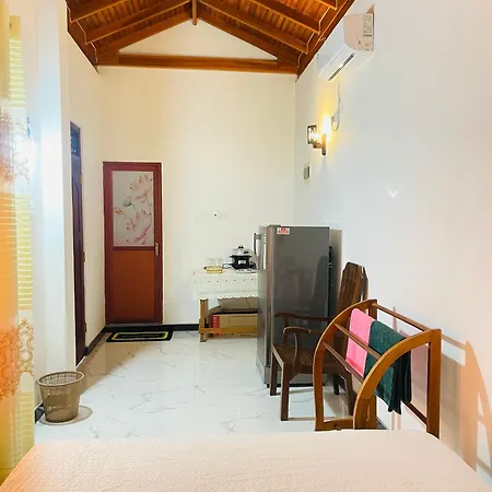 Dhinuka Villa Weligama Exterior photo